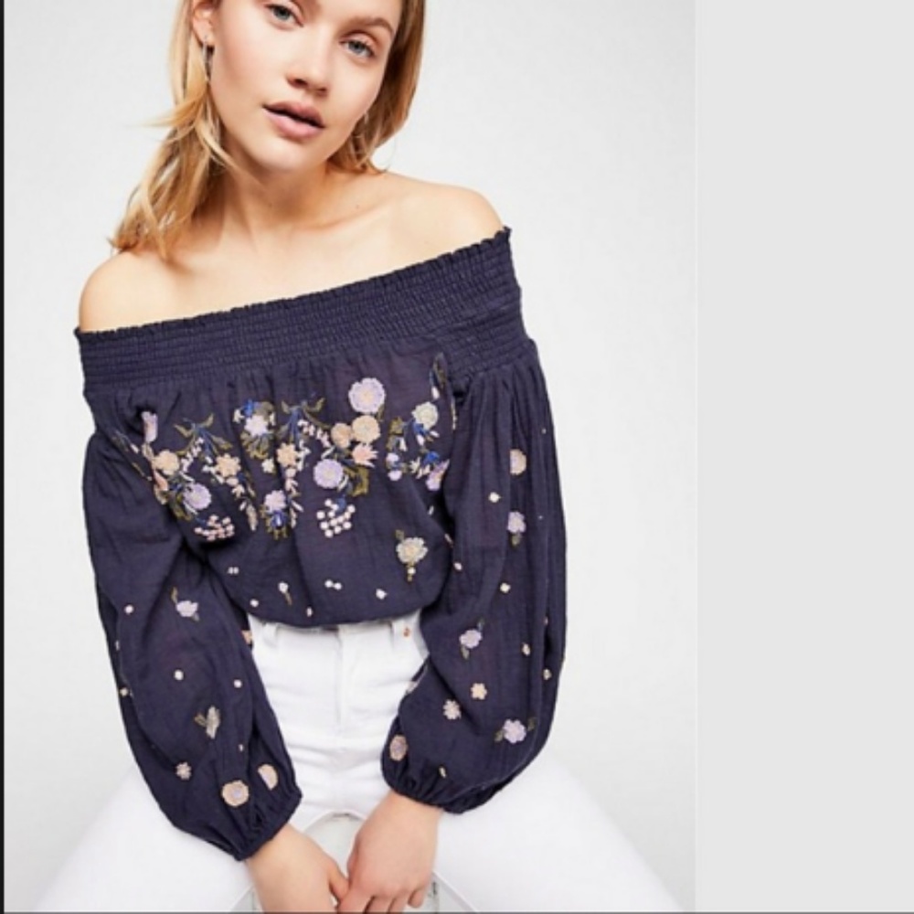 Free People Saachi Smocked Peasant Top Embroidered - Picture 2 of 8